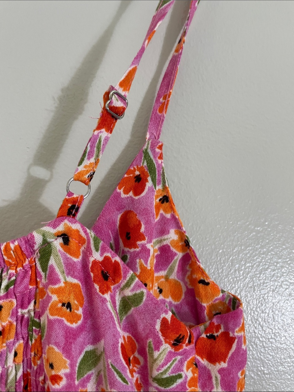 Pull&Bear Pink Floral Smocked Back Adjustable Strap Cami Romper Size M - Picture 12 of 16